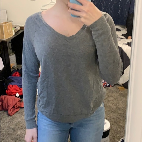 PINK gray long sleeve top - Picture 3 of 3